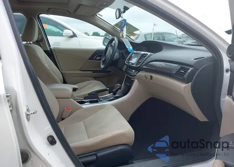 2016 Honda Accord Ex z USA, uszkodzony, nr VIN 1HGCR2F73GA232729